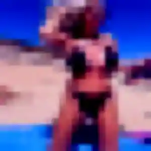 Photo sexy de Marie-Christine, 27 ans à Limetz-Villez - plan discret