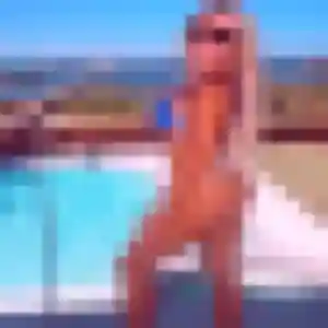 Belle Ameline, 40 ans à Lion-sur-Mer - voir sa photo