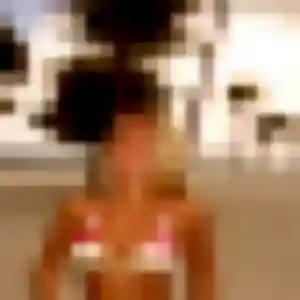 Charmante Flavia, 31 ans à Lissac-sur-Couze - voir sa photo