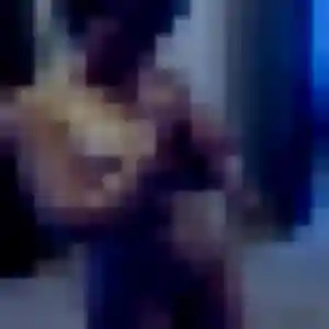 Natasha, 25 ans, en ligne à Lizy-sur-Ourcq pour une rencontre coquine