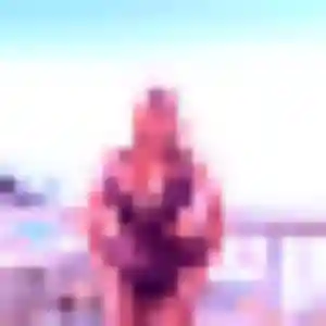 Laura, 22 ans, connectée à Logonna-Daoulas pour une rencontre coquine