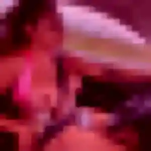 Rejoins Marine, 26 ans à Loix en privé