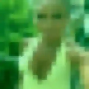 Rejoins Anne-Charlotte, 27 ans à Longeville-sur-Mer gratuitement