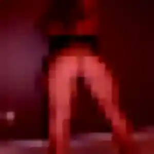 Oriane, 33 ans, veut un plan cul à Longeville-sur-Mer