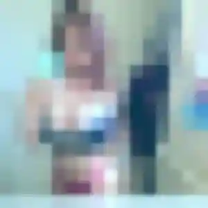 Photo privée de Salima, 38 ans à Longuenée-en-Anjou - plan discret