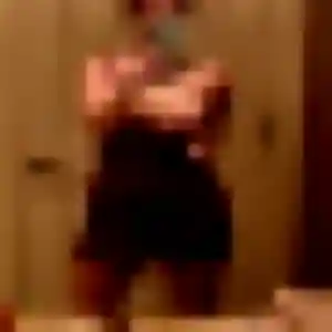 Brune, 37 ans, dispo pour plan cul à Lonny