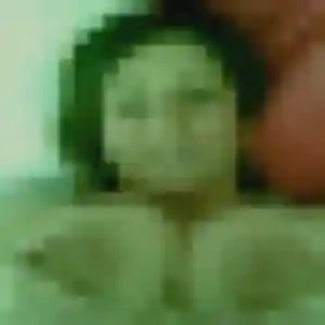 Contacte Estee, 35 ans à Lunas gratuitement
