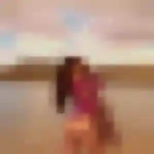 Alienor, femme de 23 ans propose plan cul à Lunery