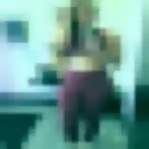 Dina de Lussac-les-Châteaux, 23 ans - plan cul sans prise de tête