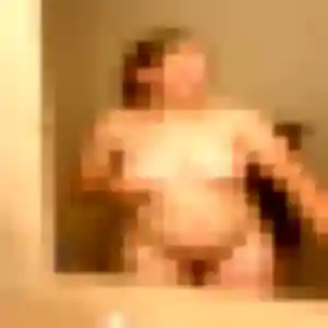 Bertille, 43 ans, disponible à Maisons-du-Bois-Lièvremont pour une rencontre coquine