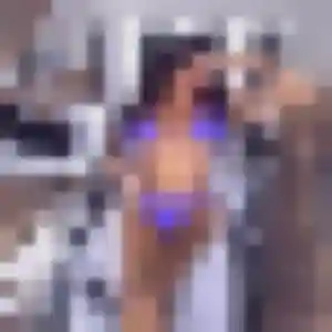 Photo sexy de Roxane, 22 ans à Mandres-les-Roses - plan discret