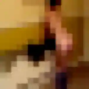 Photo de Vera à Mardié (25 ans) - plan cul discret