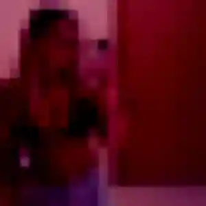Contacte Hajar, 25 ans à Mareil-sur-Mauldre gratuitement