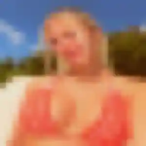 Photo sexy de Cassandre, 23 ans à Mareuil-le-Port - plan discret