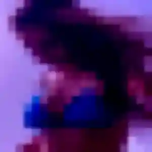 Heloise, 28 ans, disponible à Marsac pour un plan cul