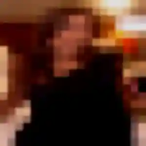 Gladys, 31 ans, connectée à Marssac-sur-Tarn pour une rencontre coquine