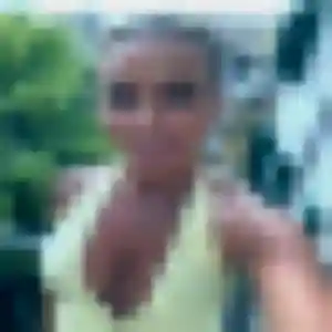Photo de Whitney à Martres-sur-Morge (28 ans) - plan cul anonyme