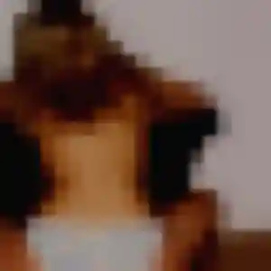 Giulia (41 ans) à Matour cherche un plan cul maintenant