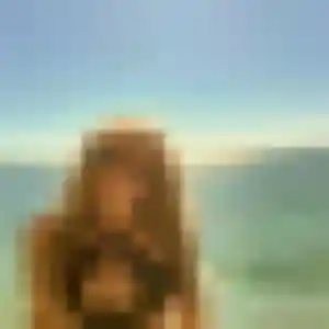 Naomi, 34 ans, en ligne à Melrand pour une rencontre coquine