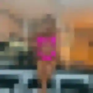 Photo sexy de Helena, 40 ans à Menthonnex-sous-Clermont - plan discret