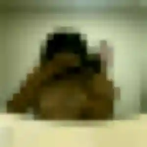 plan cul à Menucourt : photo de Adele, 32 ans - accès libre