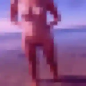 Sexy Helena, 26 ans à Menucourt - la contacter