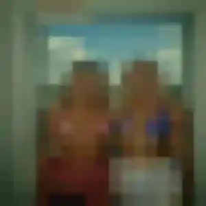 Karine, 43 ans, en ligne à Menville pour une rencontre coquine