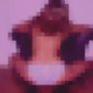 Photo sexy de Albertine, 37 ans à Méréville - plan discret