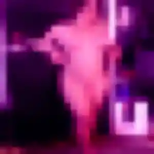Brigitte, 23 ans, en ligne à Méréville pour une rencontre coquine