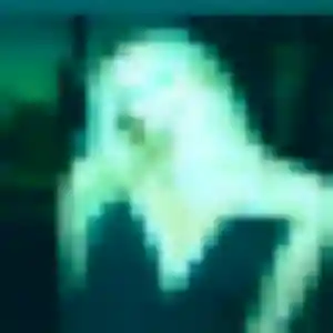 Contacte Olga, 34 ans à Mérignac en privé