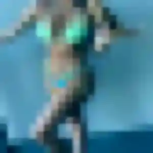 Sexy Regine, 41 ans à Méry-Bissières-en-Auge - découvrir son profil