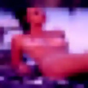 Yasmine, 38 ans, connectée à Messimy-sur-Saône pour une rencontre coquine