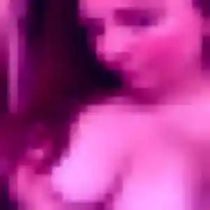 Yvonne, fille de 24 ans veut plan cul à Meyssiez