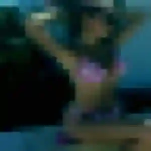 Siham, 33 ans, connectée à Mézin pour un plan cul