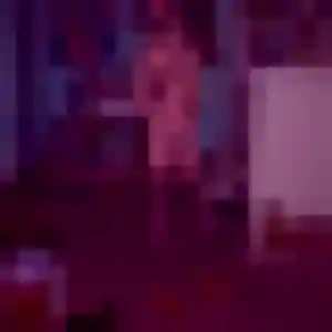 Anne-Marie, femme de 32 ans cherche plan cul à Molliens-Dreuil