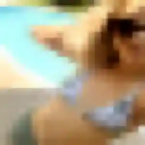 Siham, 22 ans, en ligne à Mont-Saint-Aignan pour une rencontre coquine