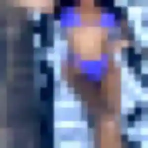 Photo de Charline à Montagny-les-Lanches (36 ans) - plan cul gratuit