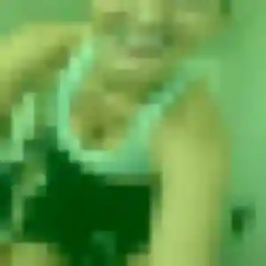 Oumaima, 42 ans, en ligne à Montbartier pour une rencontre coquine