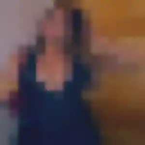 Elsa, femme de 28 ans veut plan cul à Montdragon