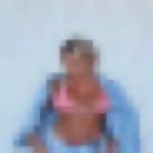 Sexy Candice, 26 ans à Monterfil - voir sa photo
