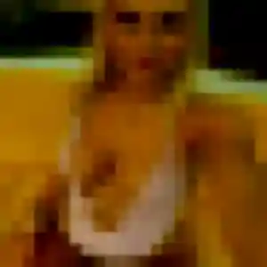 Joanne, femme de 30 ans cherche plan cul à Montescourt-Lizerolles