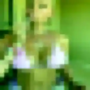 Rejoins Zelda, 24 ans à Montfrin gratuitement