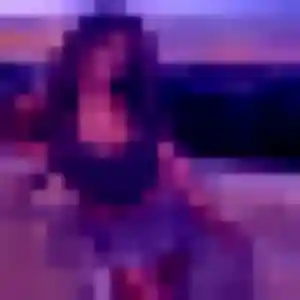 Noemie, 43 ans, connectée à Montlaur pour une rencontre coquine