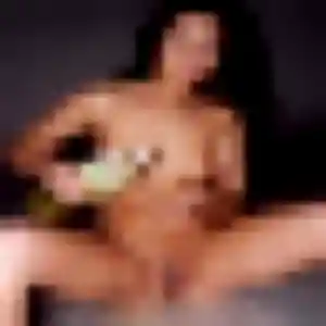 Sexy Mathilde, 33 ans à Montrodat - la contacter