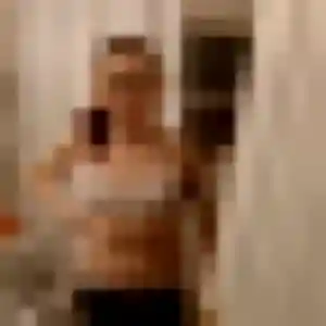 Photo privée de Sylvie, 31 ans à Montussan - plan discret