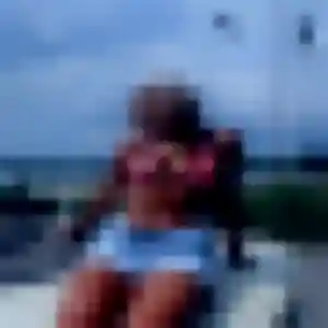 Laurence, 34 ans, dispo pour plan cul à Montval-sur-Loir