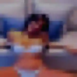 Yasmina (37 ans) à Montville attend un plan cul ce soir