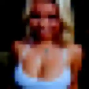 Veronique, 42 ans, connectée à Morestel pour une rencontre coquine