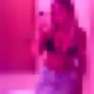 Ines (32 ans) à Mouans-Sartoux attend une rencontre ce soir
