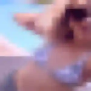 Apolline, 42 ans, connectée à Moulins-le-Carbonnel pour une rencontre coquine